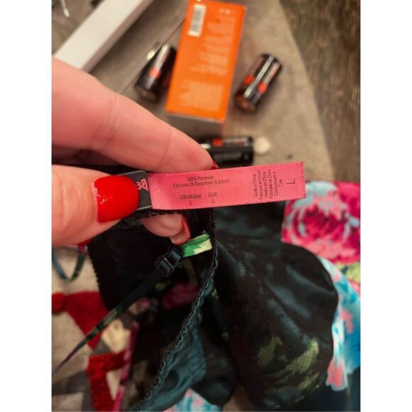 Betsey Johnson Green & Pink Floral Satin Slip Chemise sz L - Picture 7 of 8